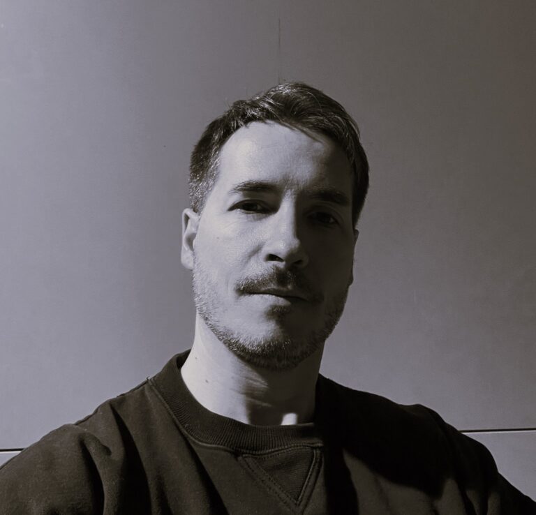 Daniel Bello, entrenador d’esgrima del Club SH Manresa